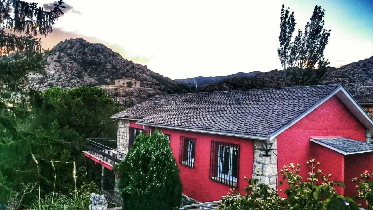 Piedra Libre Apartamentos Manzanares El Real Extérieur photo